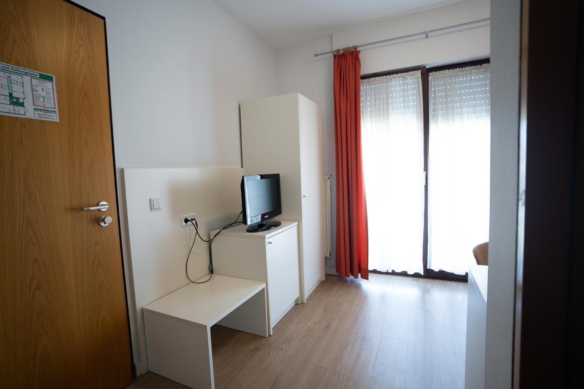 Am Kapellenberg Bed & Breakfast *